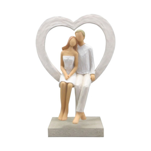 COUPLE ASSIS LOVE MOMENT
