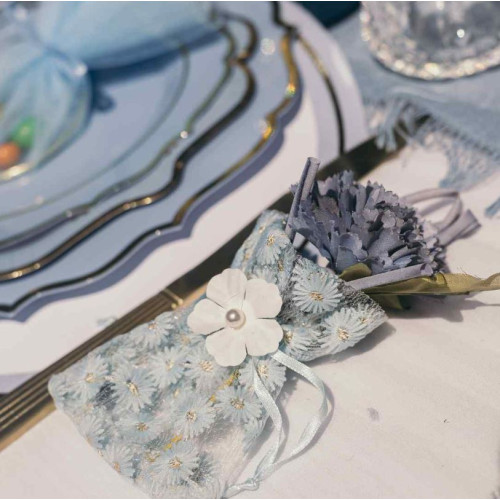 4 POCHONS DAISY VOILE BRODÉ BLEU
