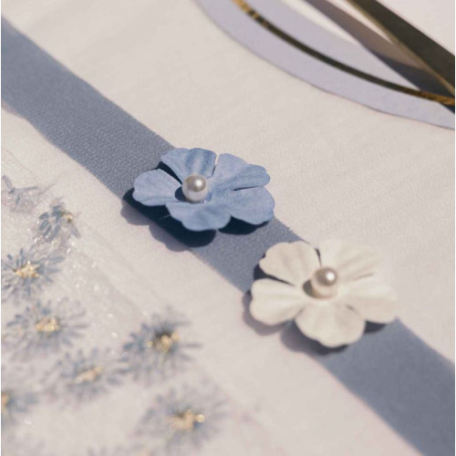 6 FLEURS PAPIER BLEU ET PERLES