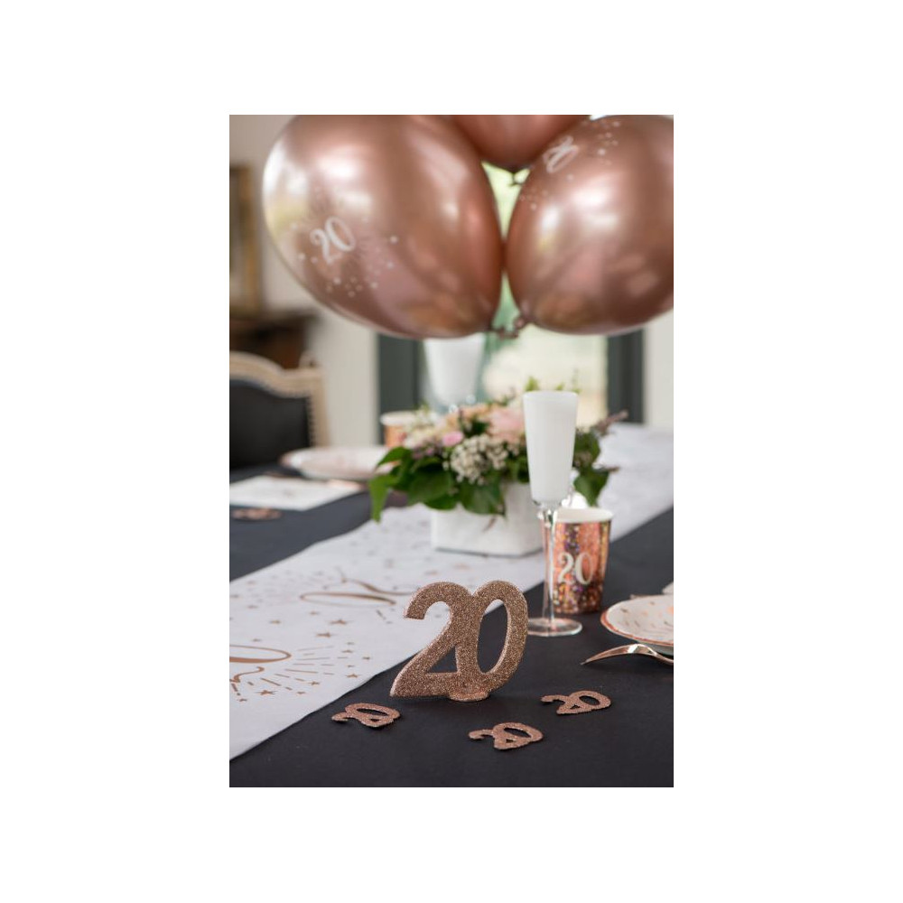 Décoration de table 18ans anniversaire blanc & rose gold étincelant.